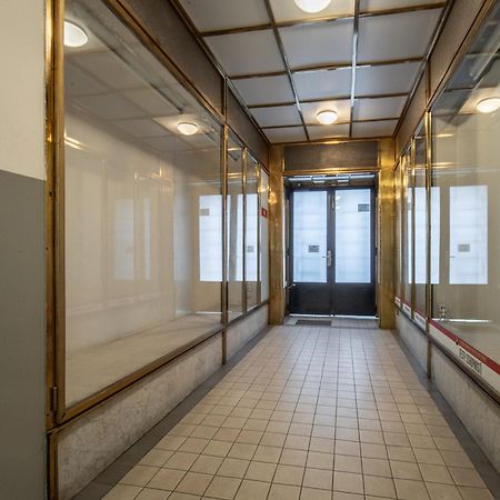 Sunny Central Apartment On Wenceslas Square By Easybnb Прага Екстериор снимка