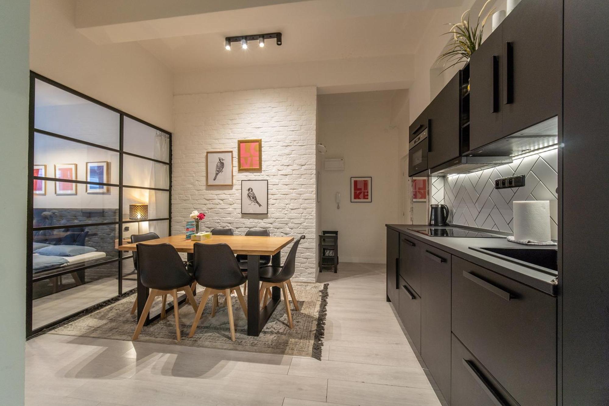 Sunny Central Apartment On Wenceslas Square By Easybnb Прага Екстериор снимка