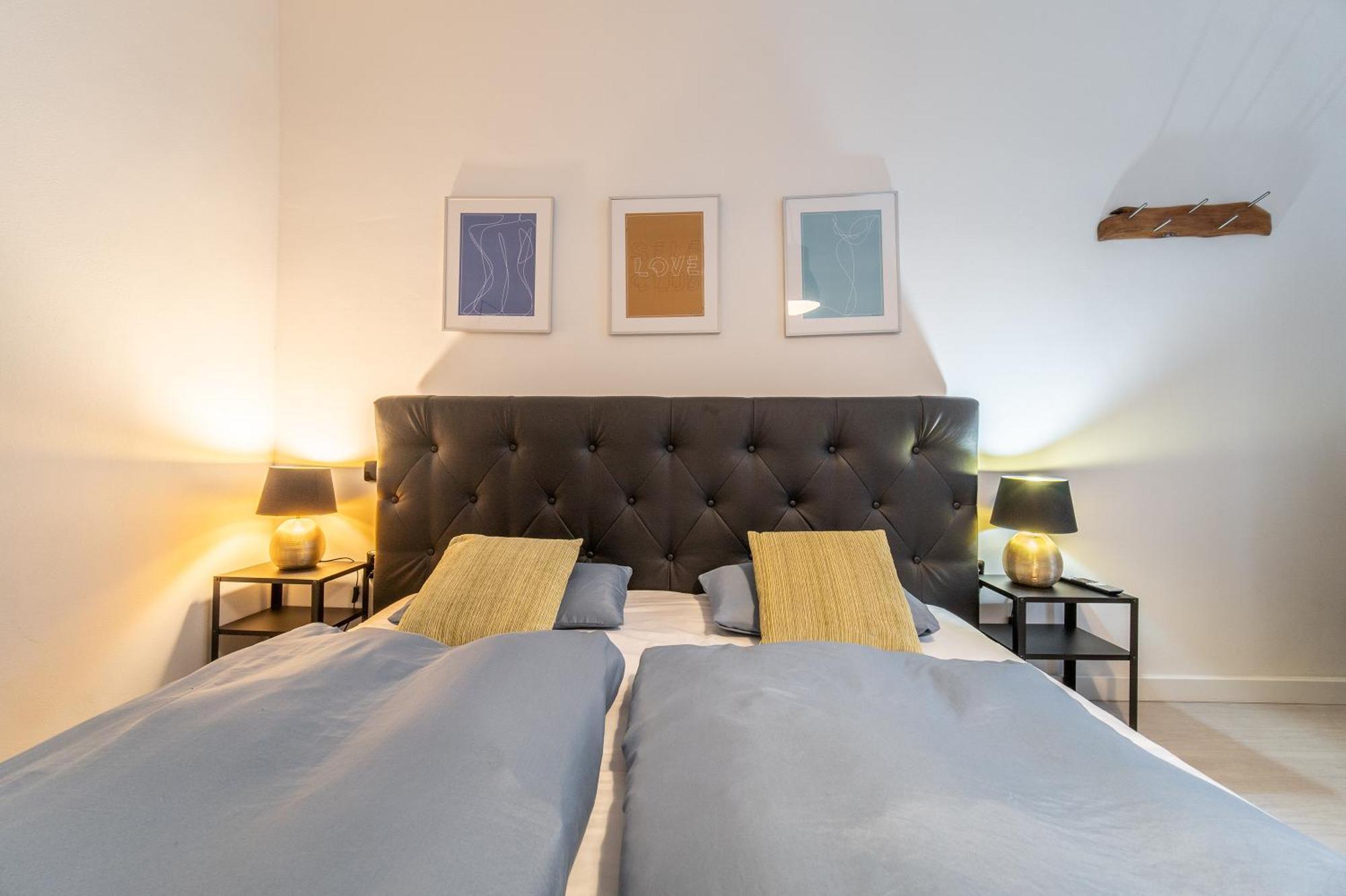 Sunny Central Apartment On Wenceslas Square By Easybnb Прага Екстериор снимка